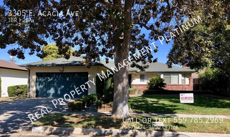 House for rent at 3305 E Acacia Ave, Fresno, CA 93726