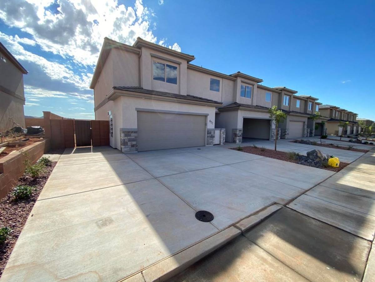 Townhouse for rent at 627 S Malorie Way, Ivins, UT 84738