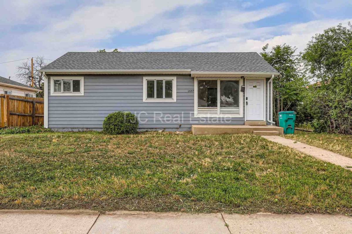 House for rent at 1665 Lima St, Aurora, CO 80010