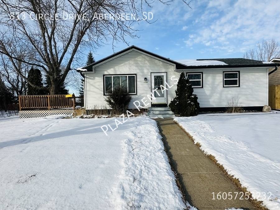 House for rent at 1726 9th Ave SW, Aberdeen, SD 57401