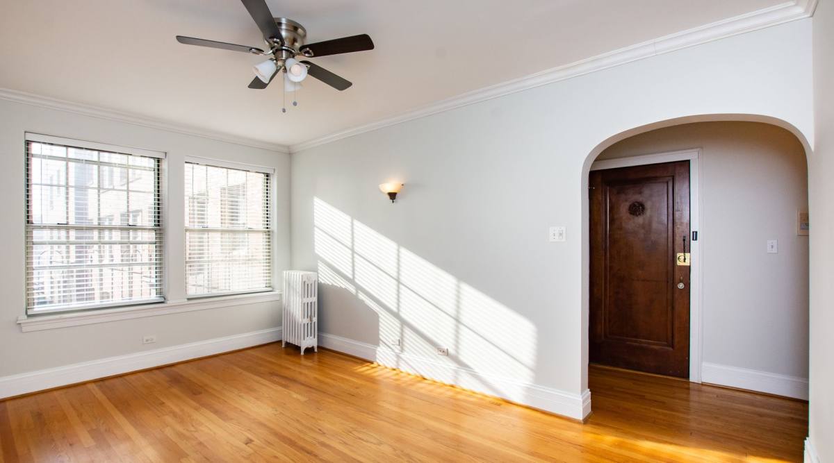 Apartment for rent at 612 Harrison, Oak Park, IL 60304