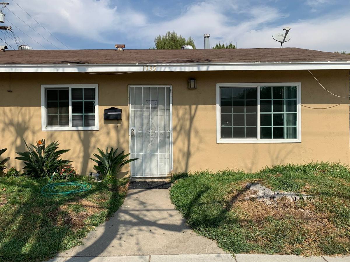 Apartment for rent at 294 & 296 S Oak St 1731-1739 E Palmyra Ave, Orange, CA 92866