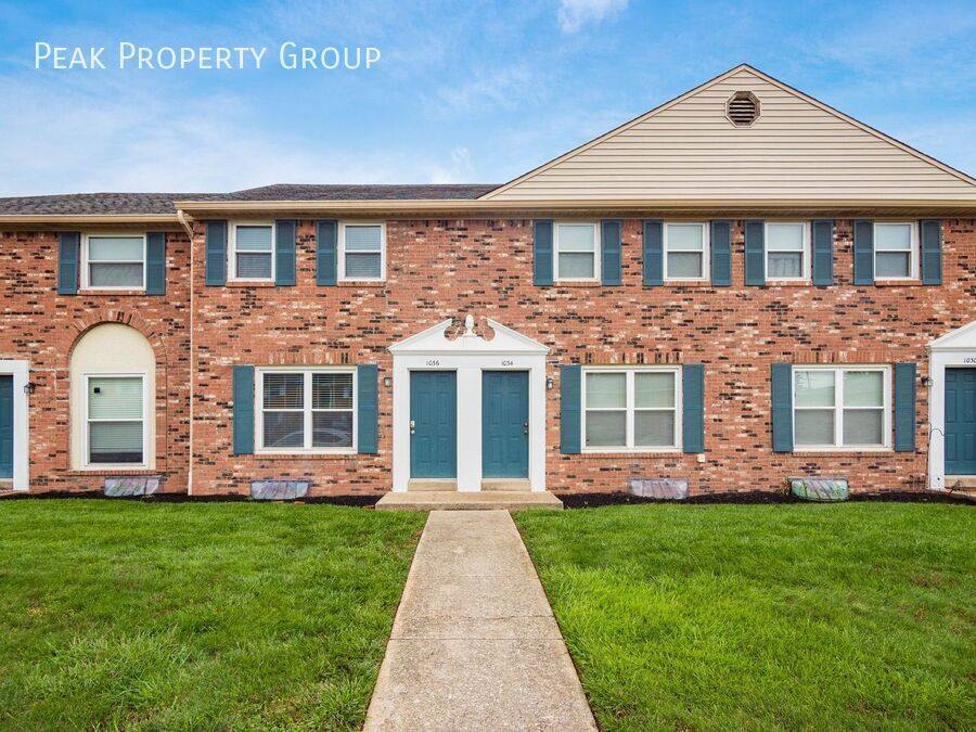 Apartment for rent at 1034 Folkstone Rd, Columbus, OH 43220