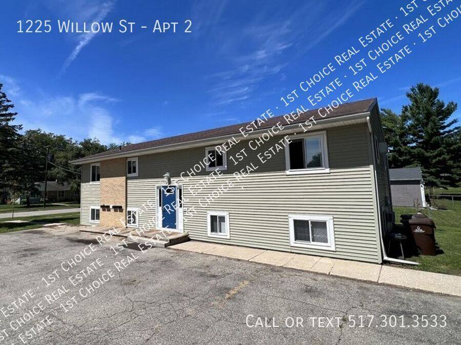Apartment for rent at 1225 Willow St #2, Grand Ledge, MI 48837