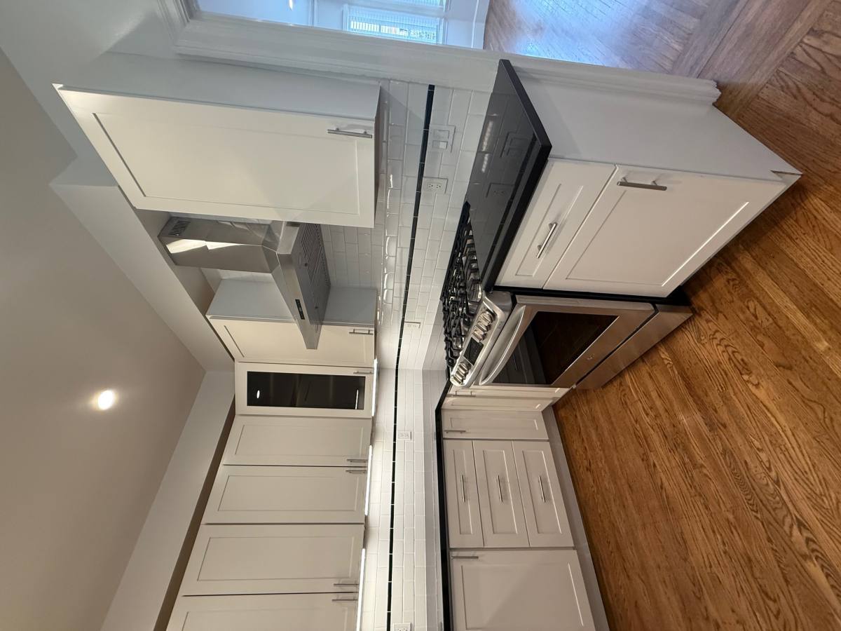 Apartment for rent at 959 Haight St #2, San Francisco, CA 94117