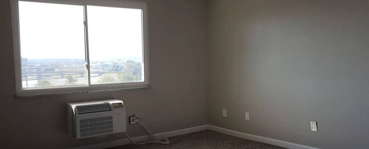 Apartment for rent at 848 Riverview Terrace, Dayton, OH 45402