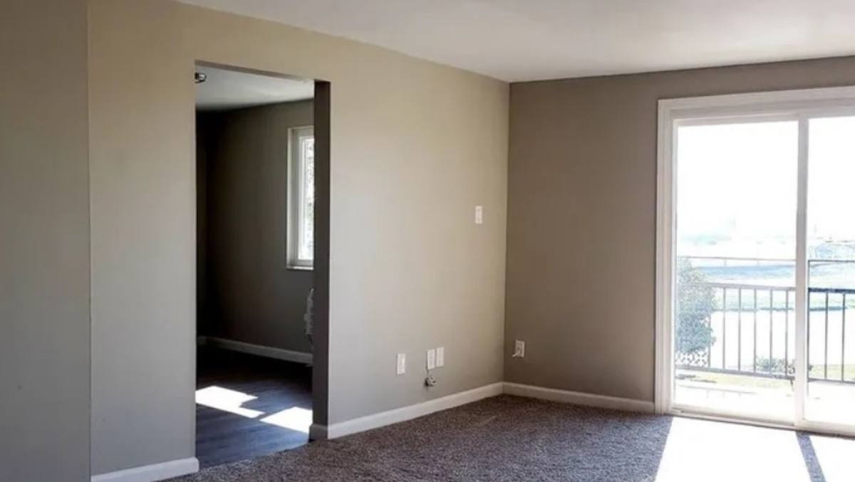 Apartment for rent at 848 Riverview Terrace, Dayton, OH 45402