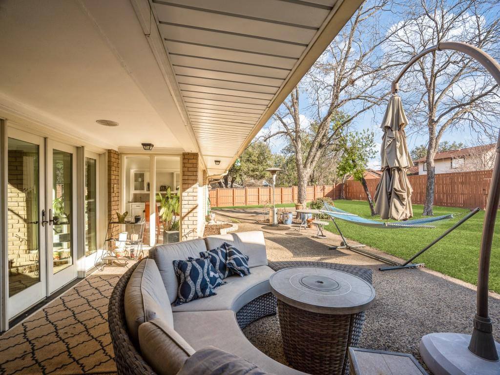 House for rent at 6120 Prestondell Dr, Dallas, TX 75240