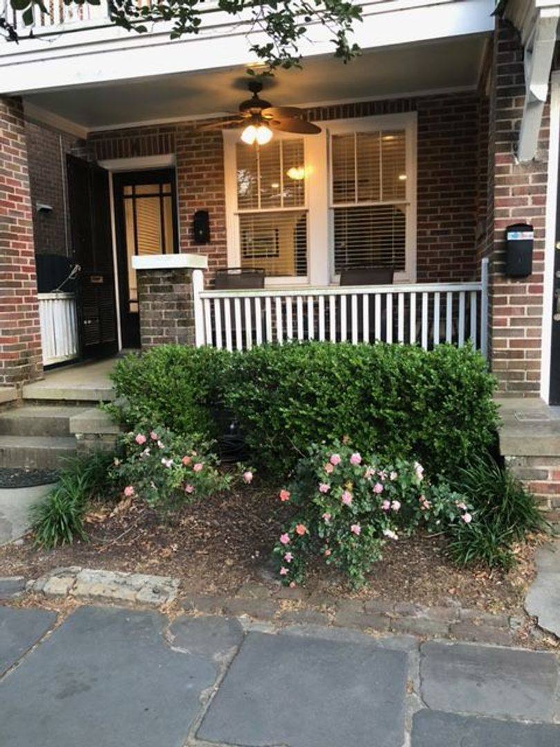 Apartment for rent at 1355 Wentworth St, Charleston, SC 29401