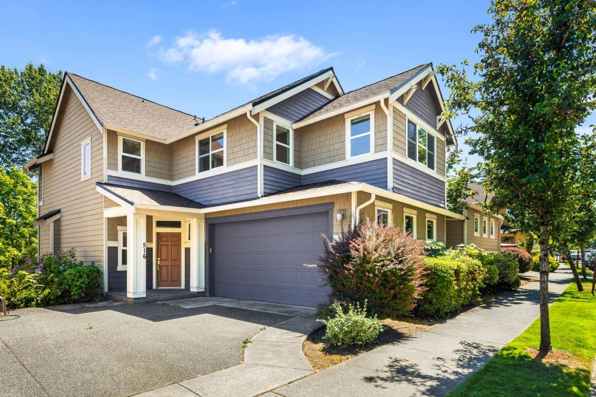 House for rent at 516 Lingering Pine Dr NW, Issaquah, WA 98027