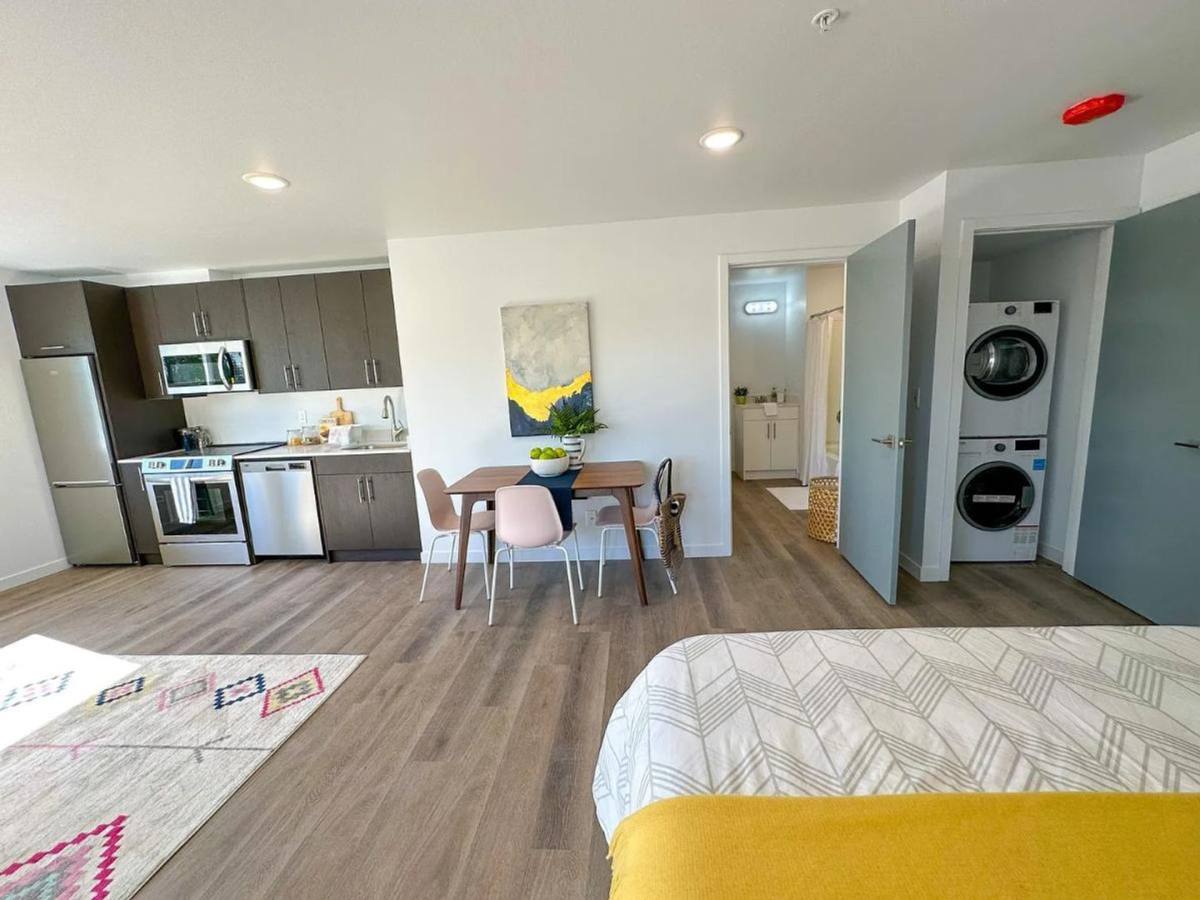 Apartment for rent at 9 Clark Place, Tacoma, WA 98409