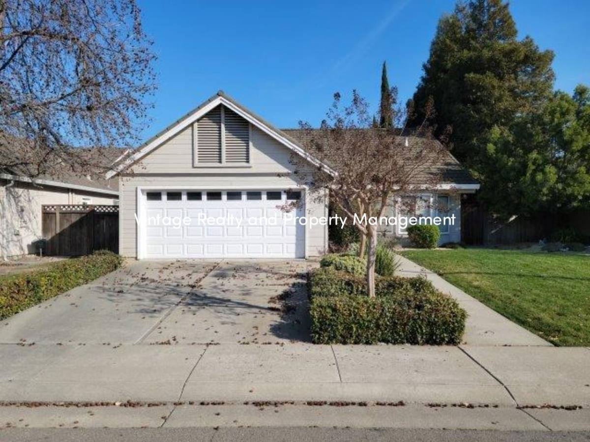 House for rent at 7134 Lighthouse Dr, Stockton, CA 95219