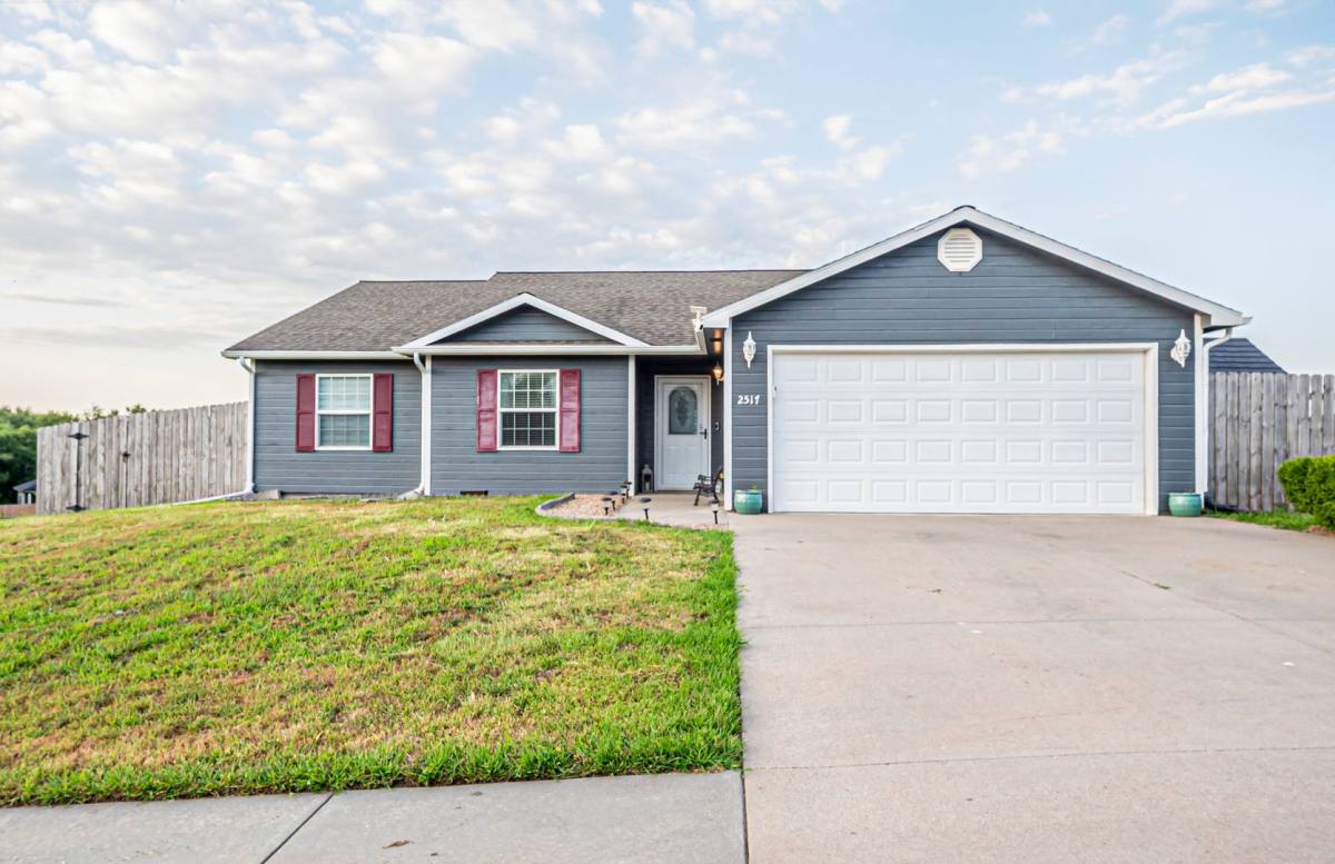 House for rent at 2517 Elm Creek Dr, Junction City, KS 66441