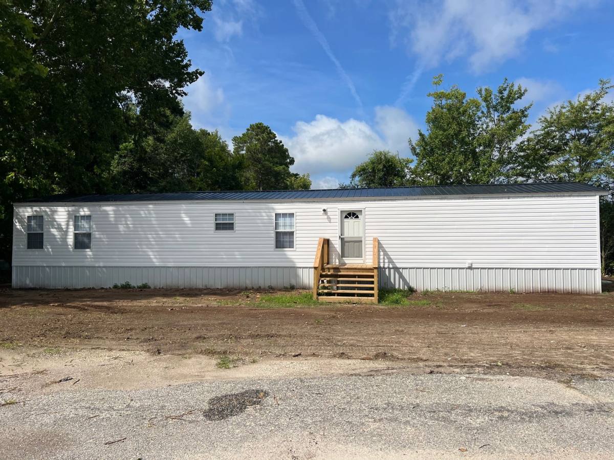 House for rent at 2298 Highway Business E, Loris, SC 29569