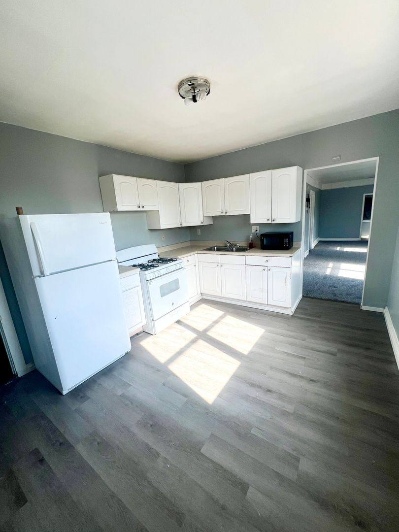 Apartment for rent at 6120 23rd Ave, Kenosha, WI 53143