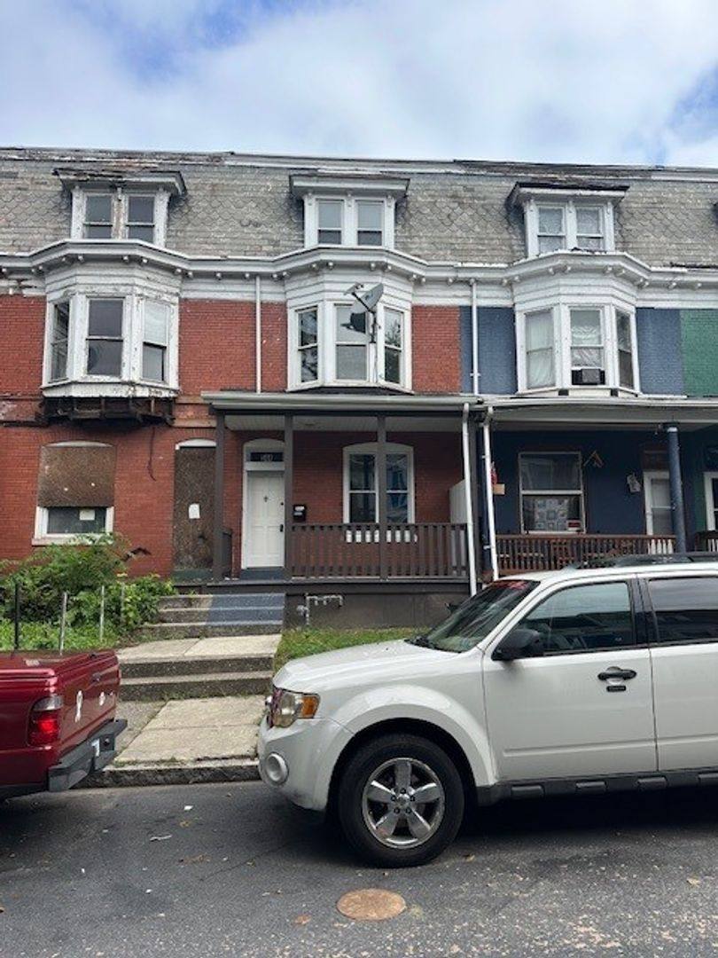 House for rent at 544 Curtin St, Harrisburg, PA 17110