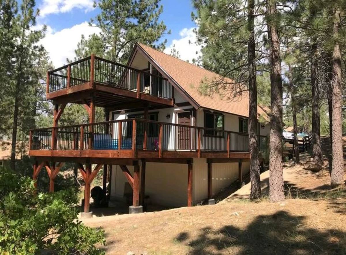House for rent at 638 Main St, Big Bear Lake, CA 92315
