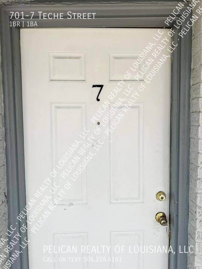 Apartment for rent at 701-7 Teche St, New Orleans, LA 70114