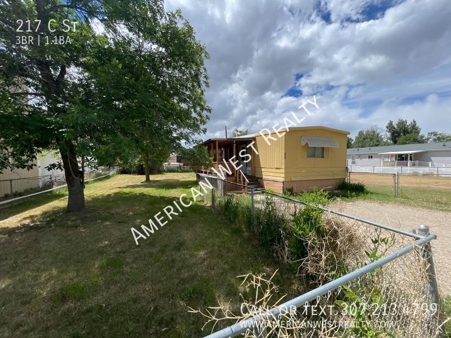 House for rent at 217 C St, Cody, WY 82414