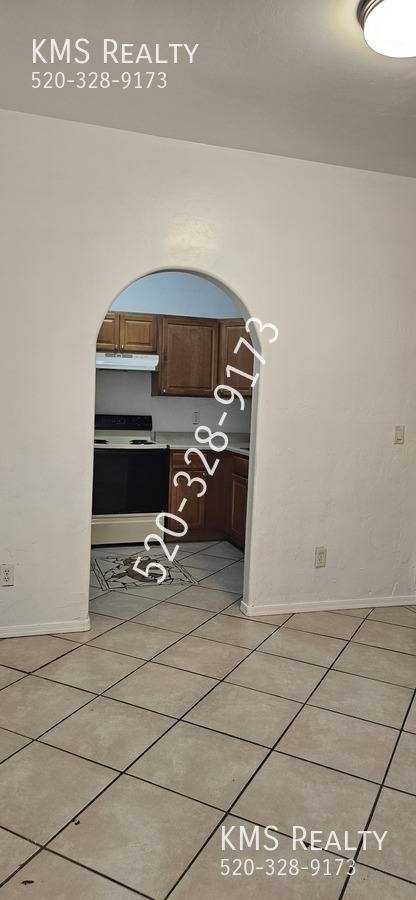 Townhouse for rent at 1324 E Zulema Loop, Tucson, AZ 85706