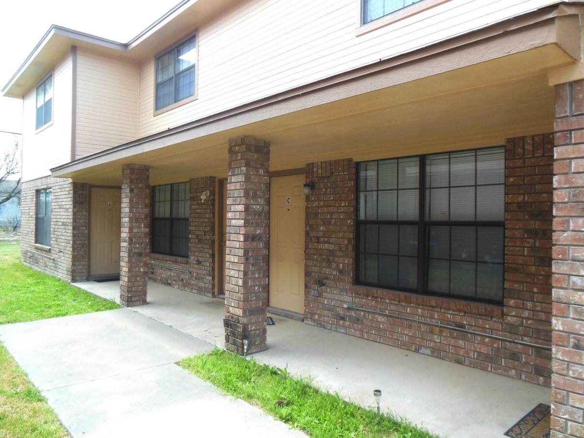 Apartment for rent at 904 Clairidge Ave, Killeen, TX 76549