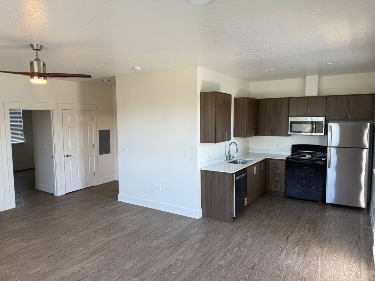 Apartment for rent at 13609 NE 28th St, Vancouver, WA 98682