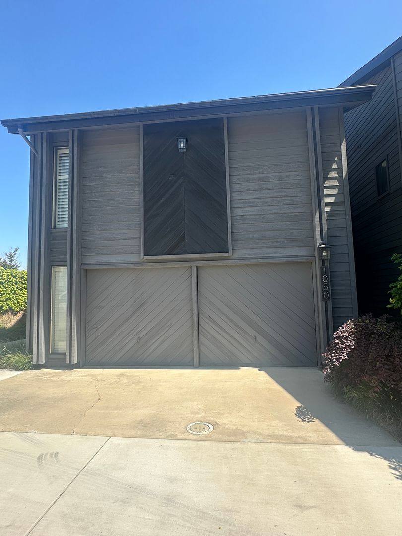 Condo for rent at 1050 N Demaree St, Visalia, CA 93291