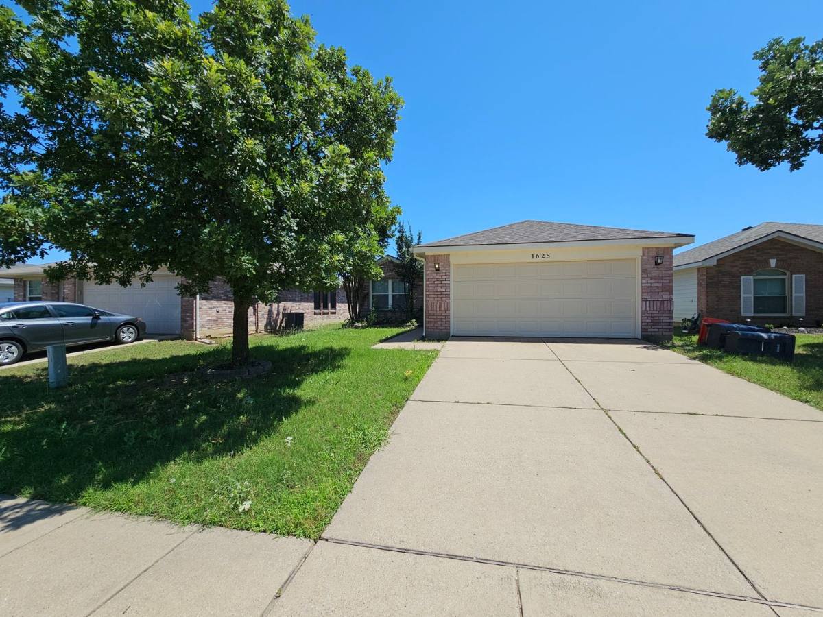 House for rent at 1625 Chestnut St, Anna, TX 75409