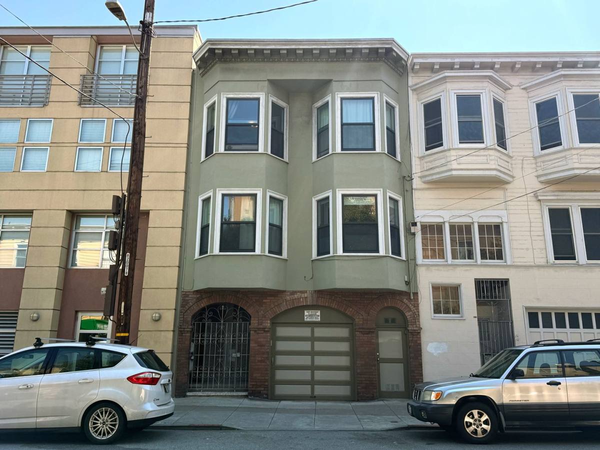 Apartment for rent at 2222-2224 Mason St, San Francisco, CA 94133