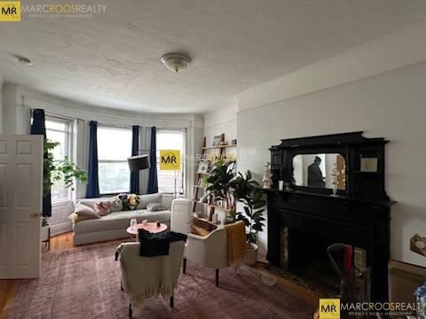 Apartment for rent at 587 Beacon St, Boston, MA 02115