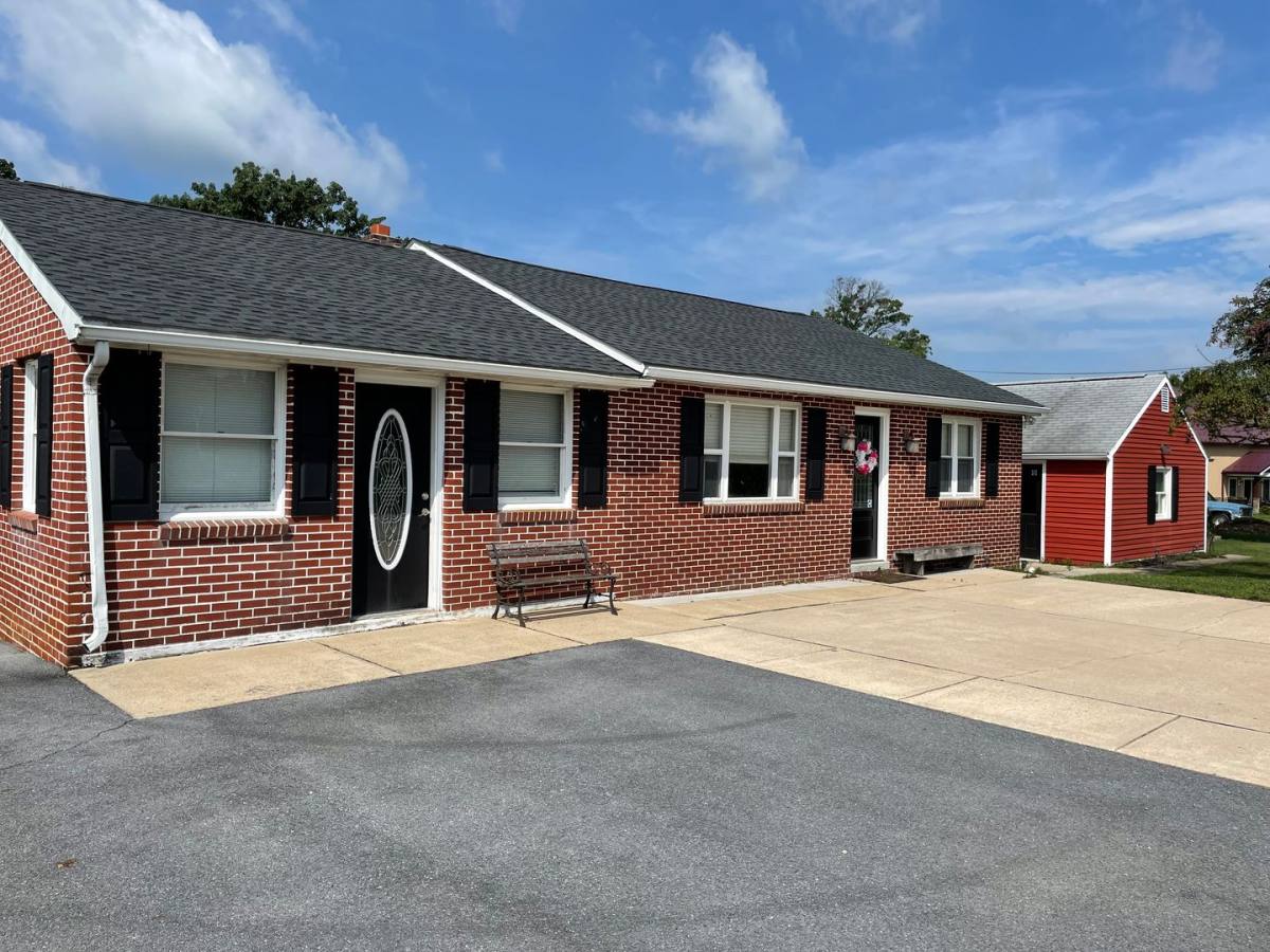 House for rent at 11 Whitmer Rd, Shippensburg, PA 17257