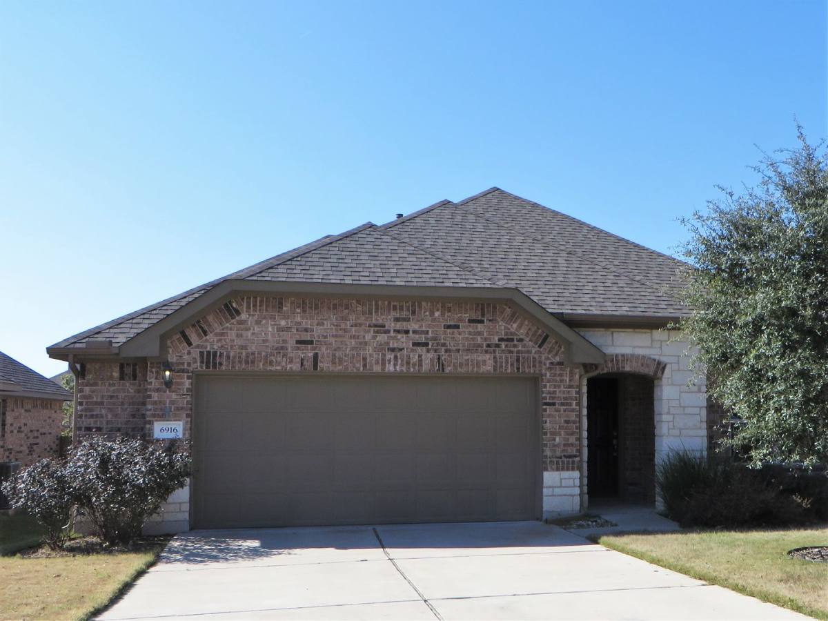 House for rent at 6916 Etna Way, Round Rock, TX 78665