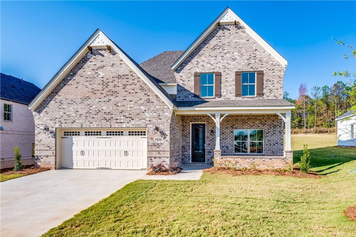 House for rent at 1836 Waterfall Rd, Auburn, AL 36830