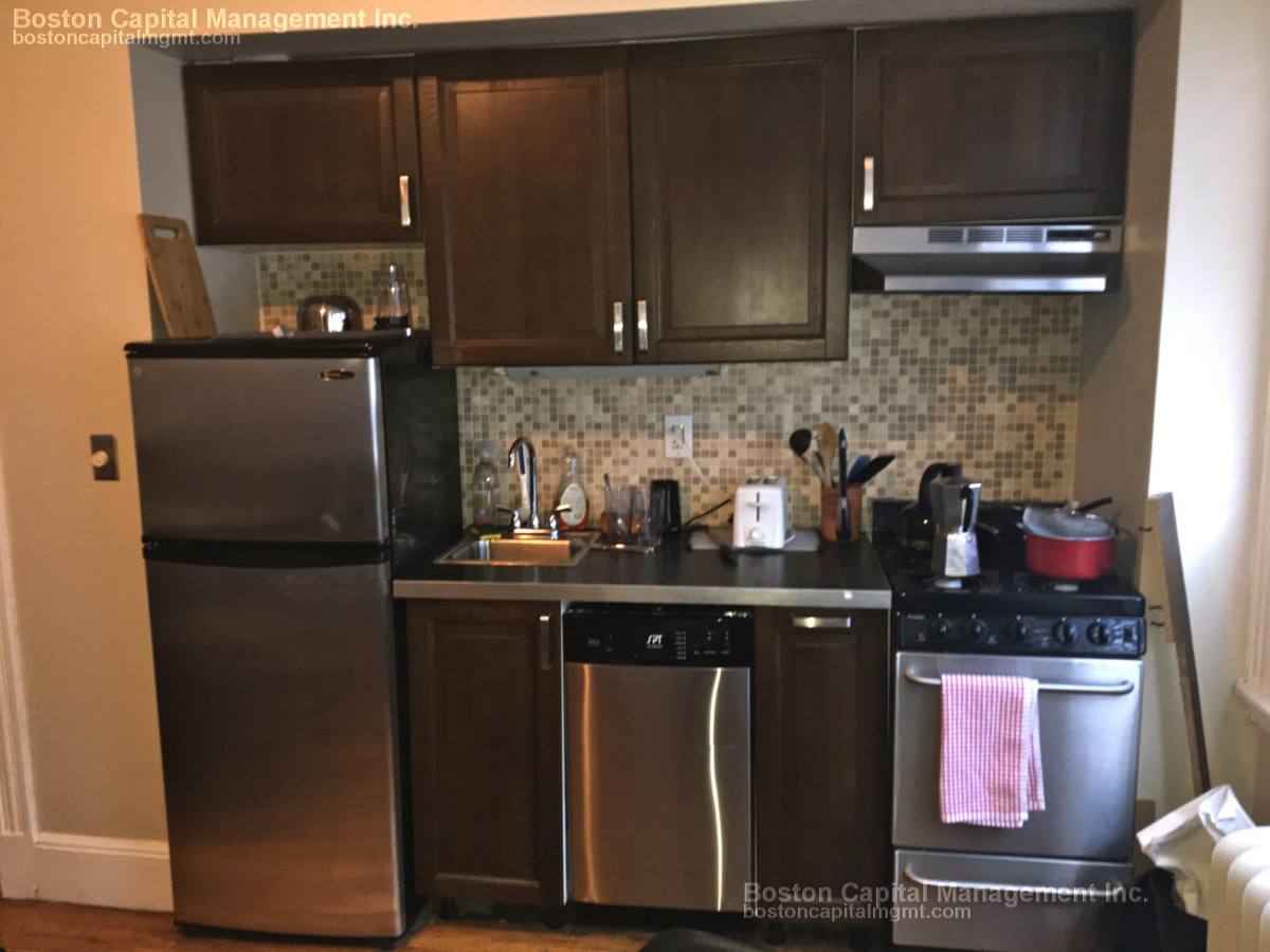 Apartment for rent at 1330 Commonwealth Ave #28, Allston, MA 02134