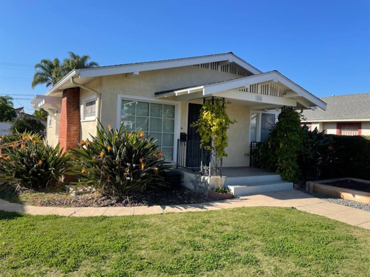House for rent at 2946 Granada Ave, San Diego, CA 92104