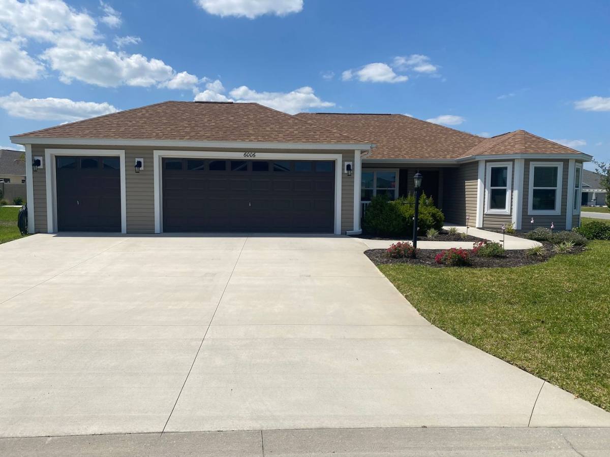 House for rent at 6006 Conley Court, The Villages, FL 32163