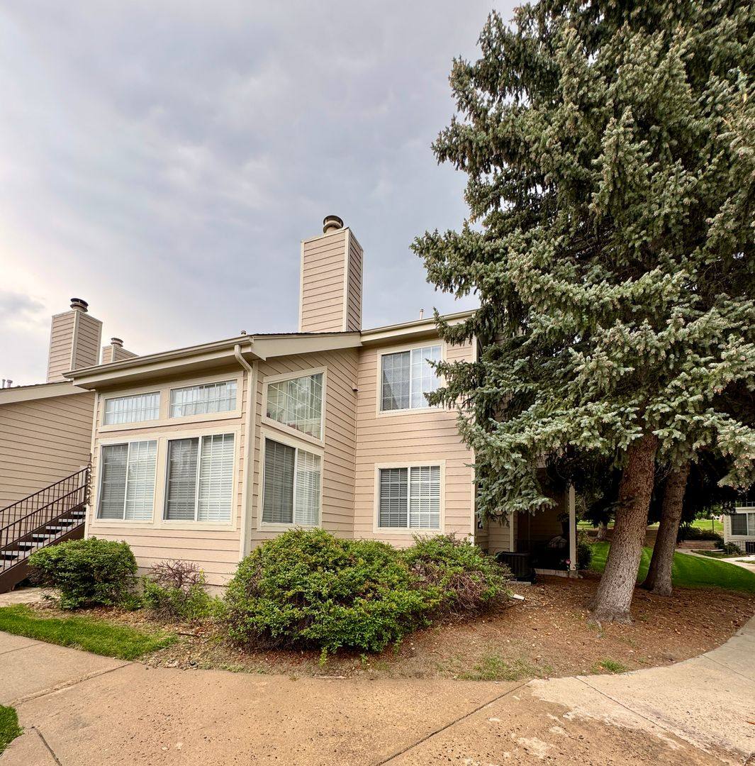House for rent at 13864 E Lehigh Ave, Aurora, CO 80014