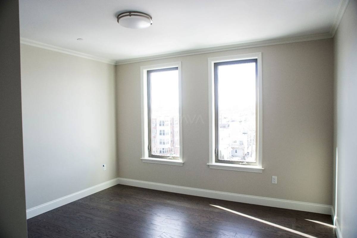 Apartment for rent at 6 Mount Pleasant St, Somerville, MA 02145