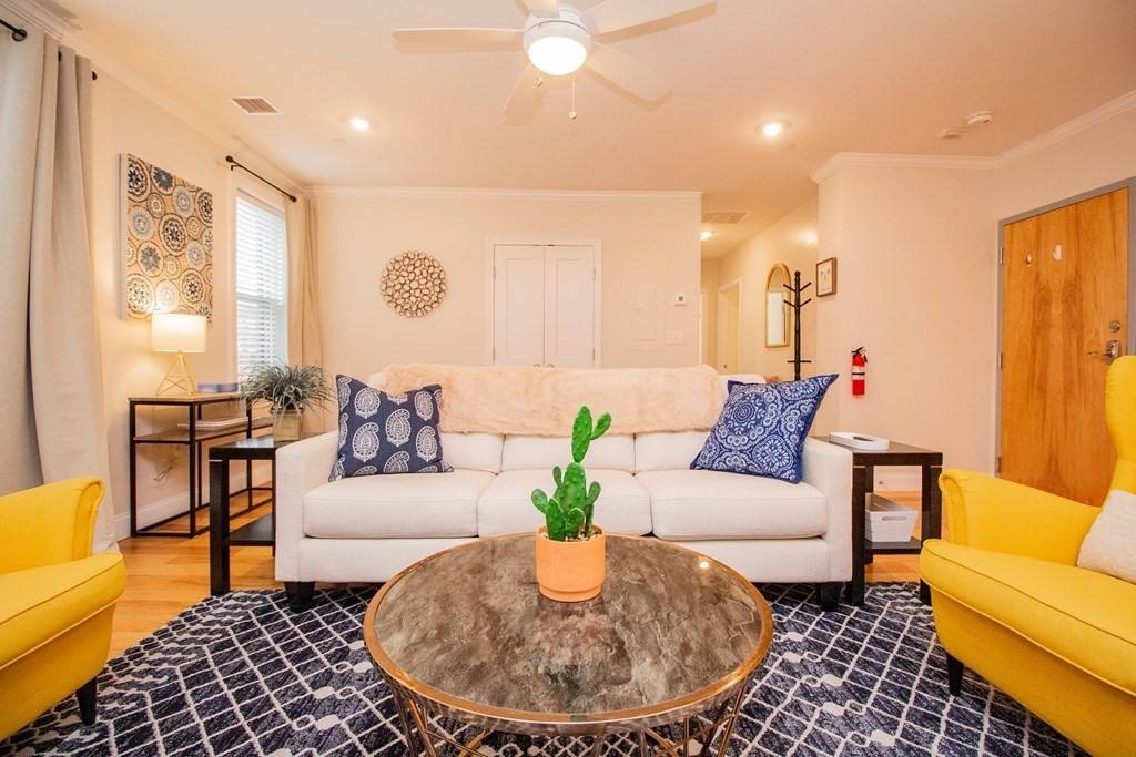 Apartment for rent at 1008 Tremont St #7, Roxbury Crossing, MA 02120