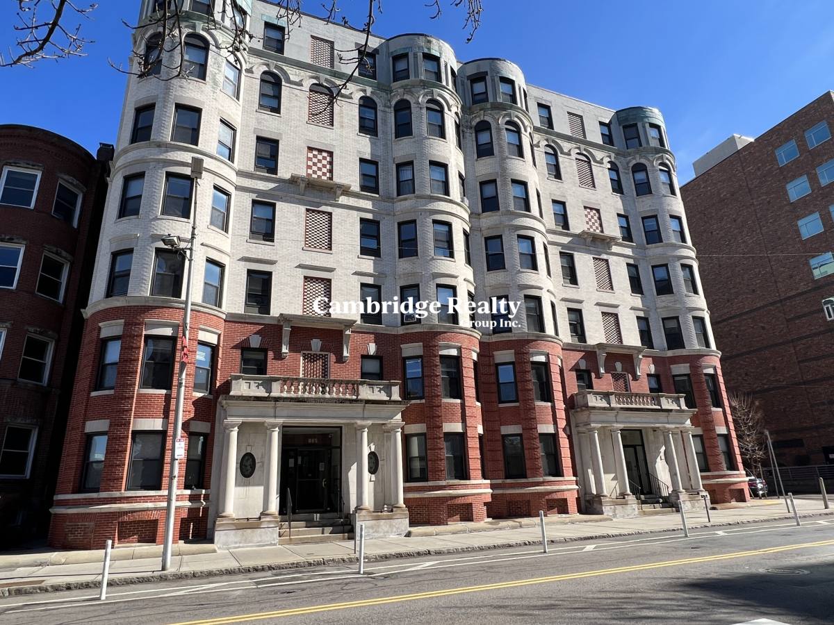 Apartment for rent at 881 Massachusetts Ave #44T, Cambridge, MA 02139