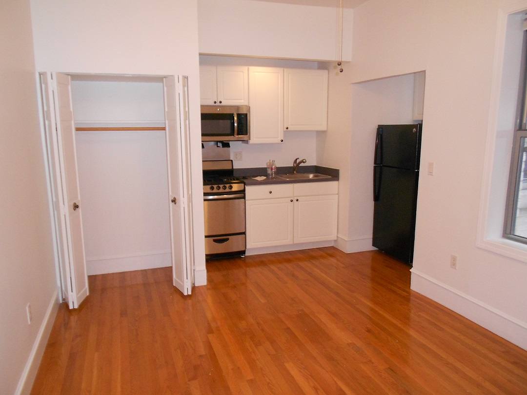 Apartment for rent at 52 Burbank St #5, Boston, MA 02115