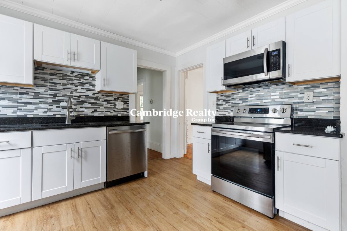 Apartment for rent at 266 Willow Ave #3T, Somerville, MA 02144