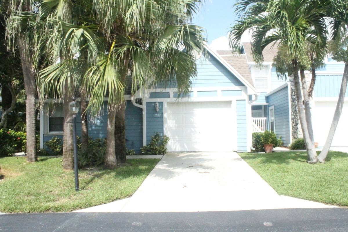 Townhouse for rent at 1522 Ocean Dunes Circle, Jupiter, FL 33477