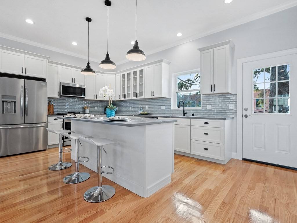 Townhouse for rent at 5 Naviens Lane #2, Waltham, MA 02453