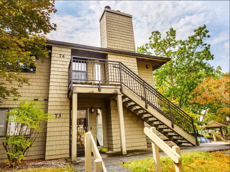 Condo for rent at 74 Galen St, Lake Oswego, OR 97035