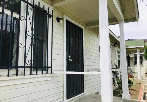 House for rent at 105 N Centre St, San Pedro, CA 90731