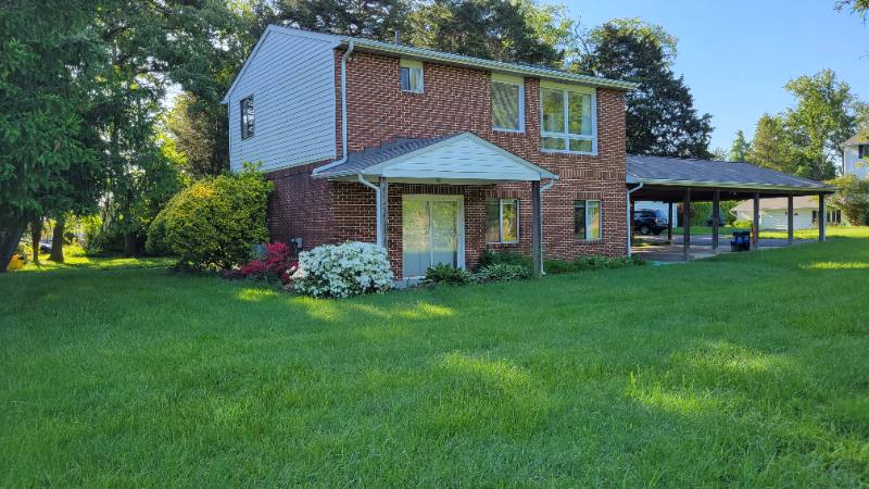 House for rent at 211 Maple Ave, Glen Burnie, MD 21061