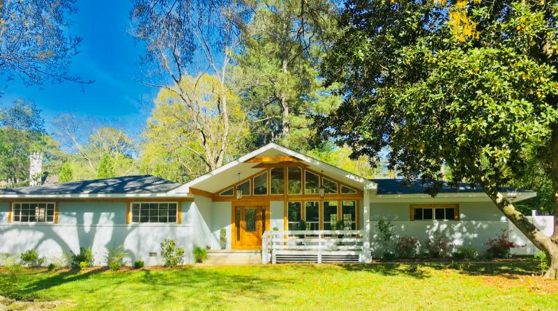 House for rent at 4276 Berlin Dr, Jackson, MS 39211