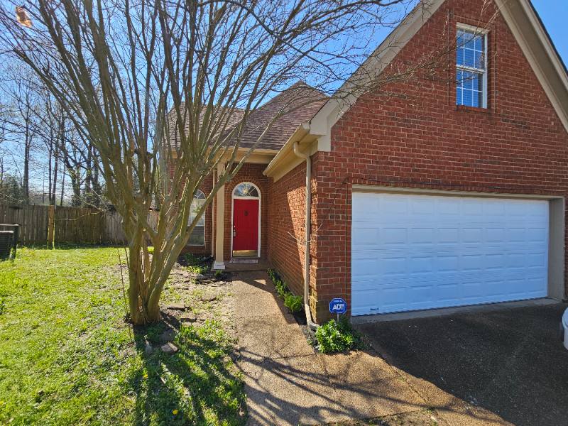 House for rent at 8677 S Ashley Glen, Cordova, TN 38018