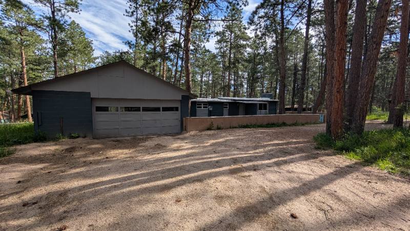 House for rent at 6530 Burrows Rd, Colorado Springs, CO 80908